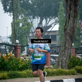Runner Photo 7498869