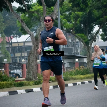 Runner Photo 7498872