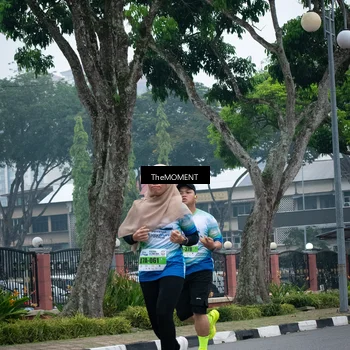 Runner Photo 7498876