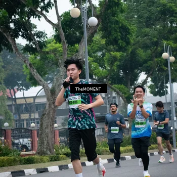 Runner Photo 7498879
