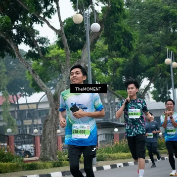 Runner Photo 7498880