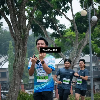 Runner Photo 7498884