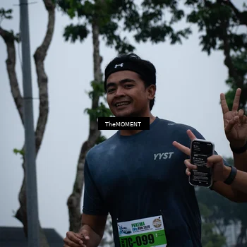 Runner Photo 7498890