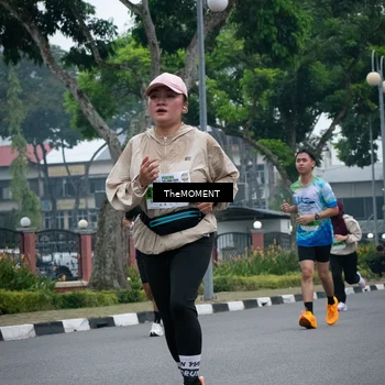 Runner Photo 7498891