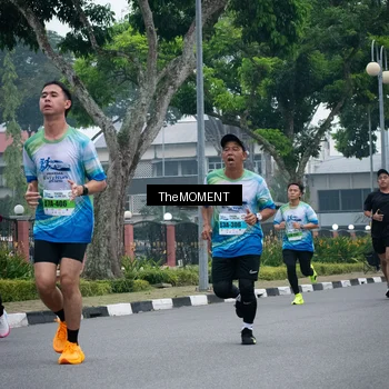 Runner Photo 7498897