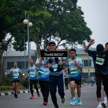 Runner Photo 7498918