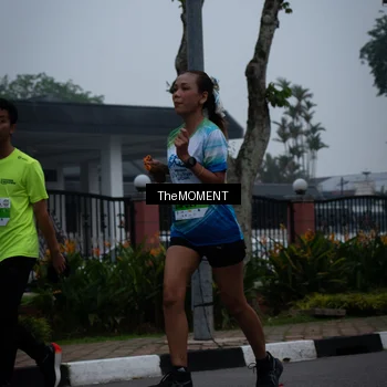 Runner Photo 7498924