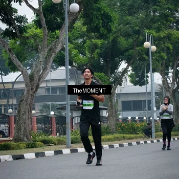 Runner Photo 7498927