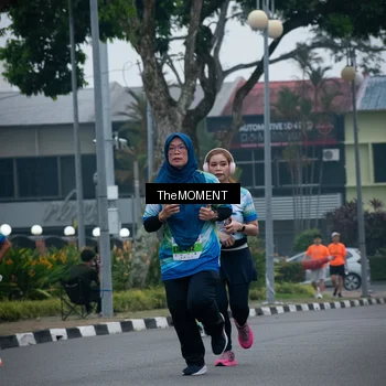 Runner Photo 7498944