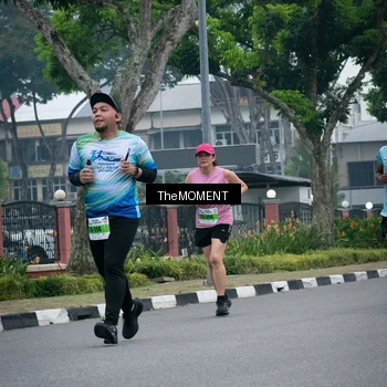 Runner Photo 7498959