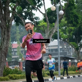 Runner Photo 7498978