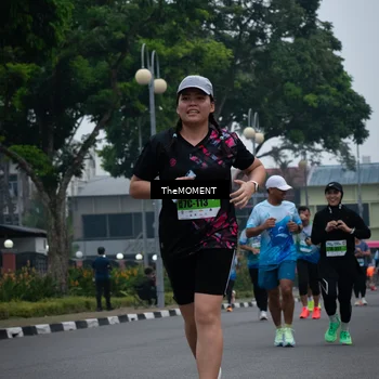 Runner Photo 7498997