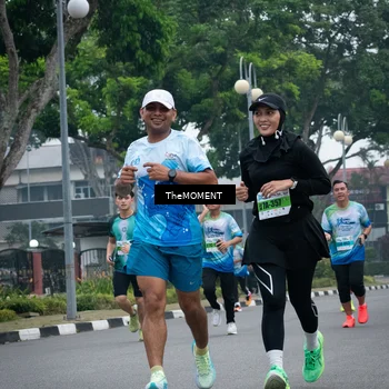 Runner Photo 7499002