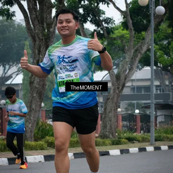 Runner Photo 7499023