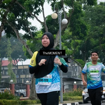 Runner Photo 7499068
