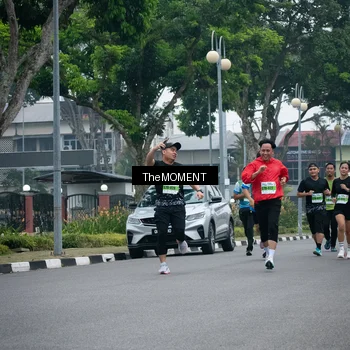 Runner Photo 7499071