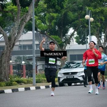 Runner Photo 7499073