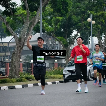 Runner Photo 7499076