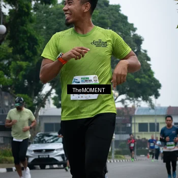 Runner Photo 7499092