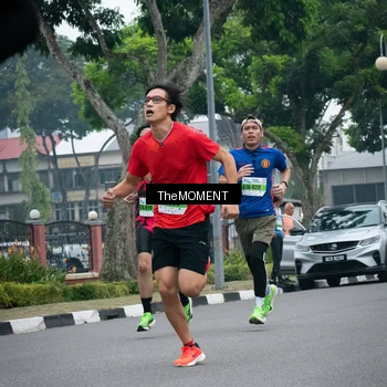 Runner Photo 7499103