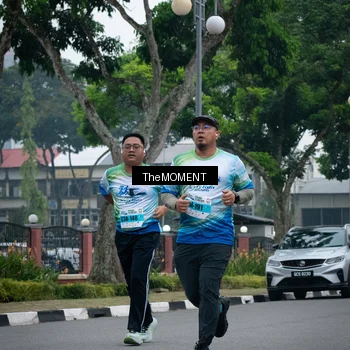 Runner Photo 7499109