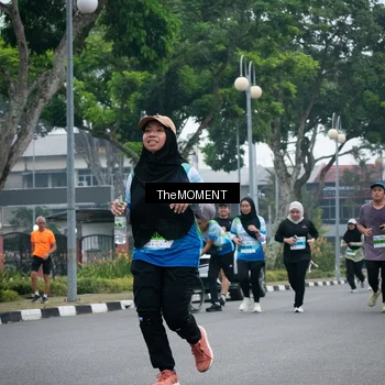 Runner Photo 7499117