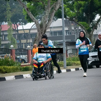 Runner Photo 7499118