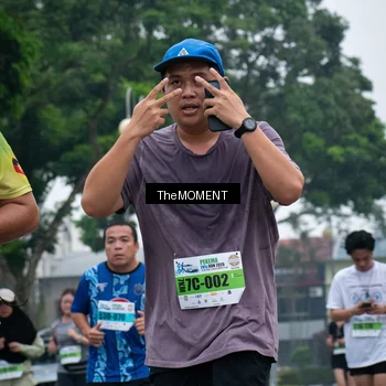Runner Photo 7499124