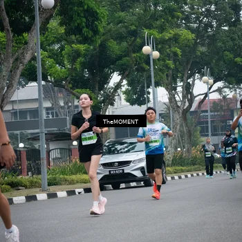 Runner Photo 7499132