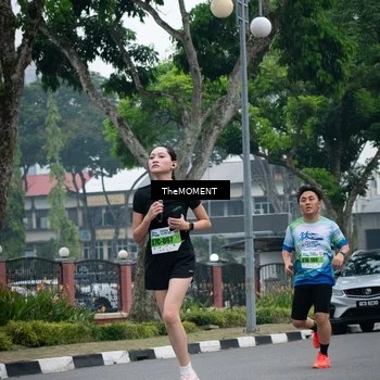 Runner Photo 7499139