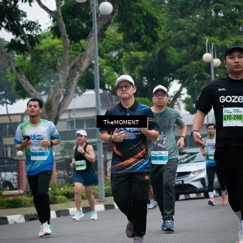 Runner Photo 7499157