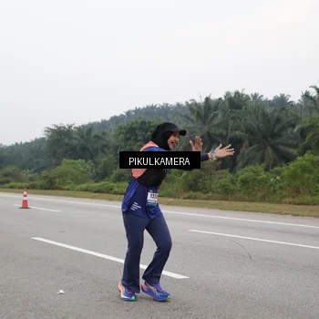 Runner Photo 7499190