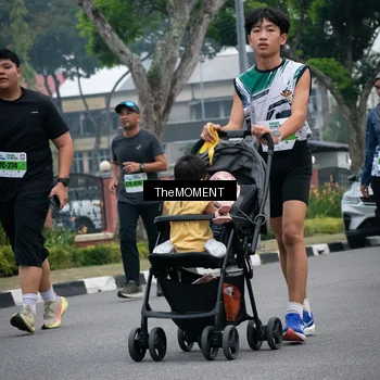 Runner Photo 7499213