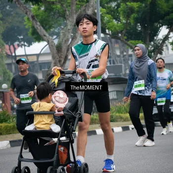 Runner Photo 7499214