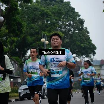 Runner Photo 7499224