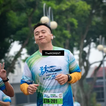 Runner Photo 7499237