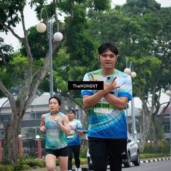 Runner Photo 7499248