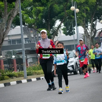 Runner Photo 7499253