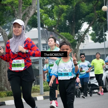 Runner Photo 7499258
