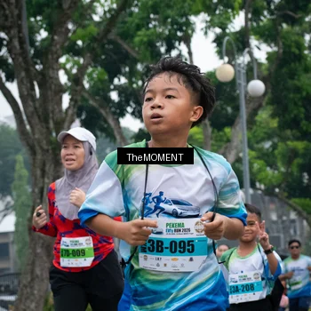 Runner Photo 7499262