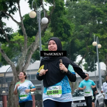 Runner Photo 7499273