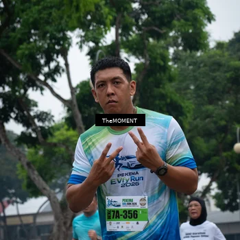 Runner Photo 7499281