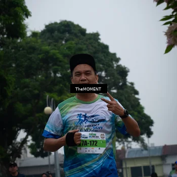 Runner Photo 7499286