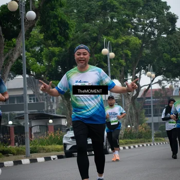 Runner Photo 7499294