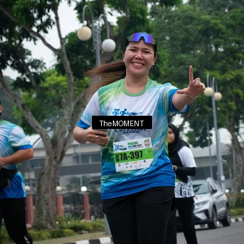 Runner Photo 7499298