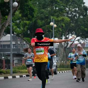 Runner Photo 7499309