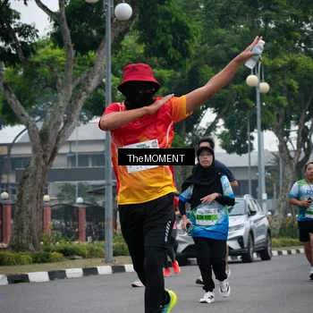 Runner Photo 7499312