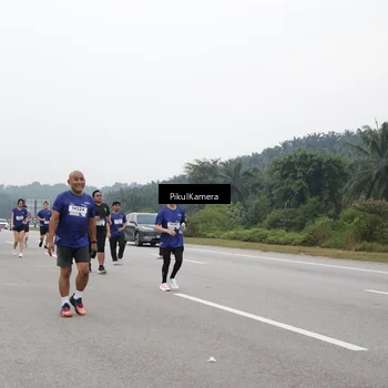 Runner Photo 7499323