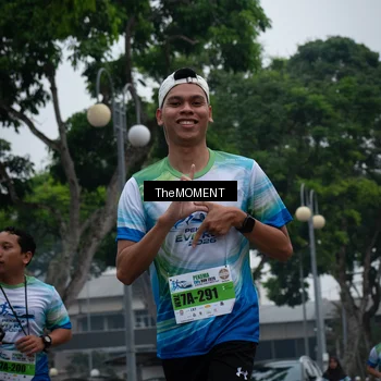 Runner Photo 7499325