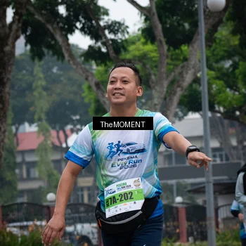 Runner Photo 7499334